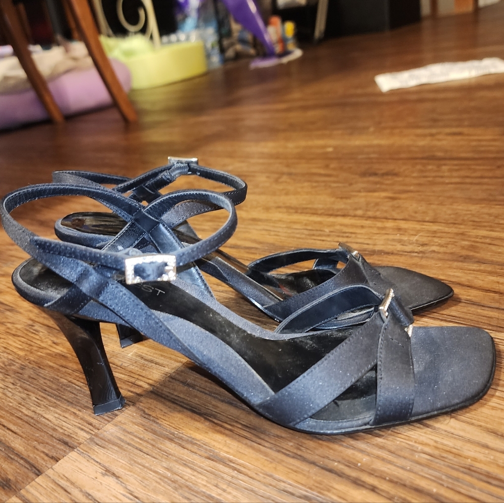 Nine West Elegant Black Strappy Heels 7